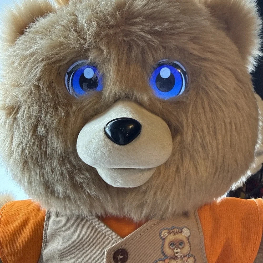 Teddy Ruxpin 2017 Animated Storytelling Bear Bluetooth LCD Eyes - Tested Working